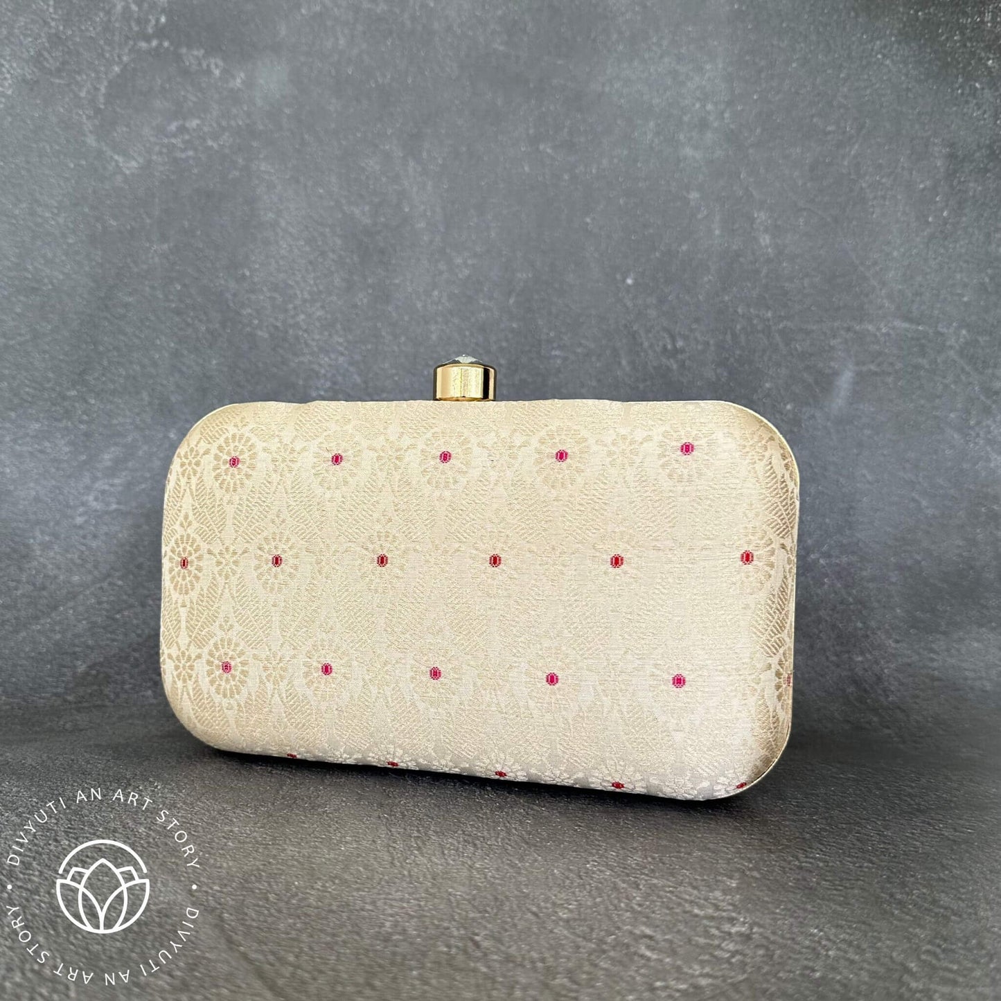 Banarasi Handloom Clutch - Ivory